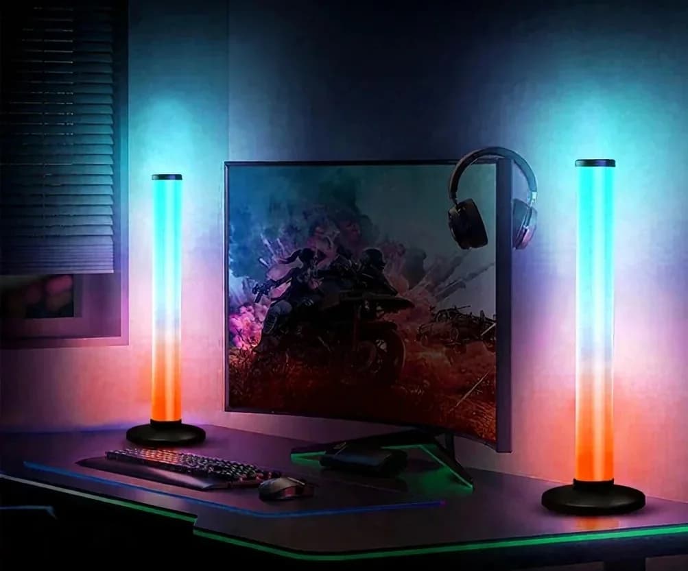 Lampă de birou RGB reactivă la sunet 360 grade cu control prin aplicație și telecomandă
